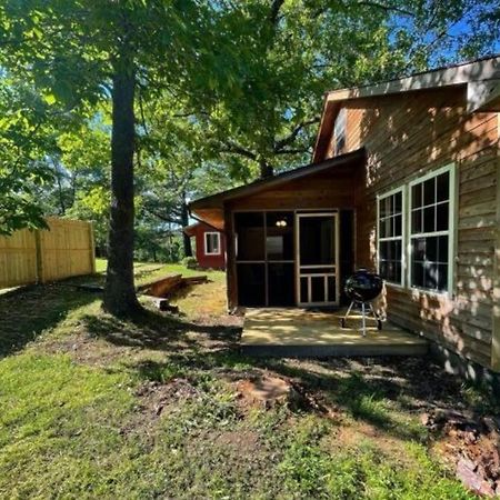 The Hideaway At Bear Mountain Log Cabins Eureka Springs Exteriér fotografie